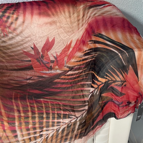 Elegant Multicolor Women's Scarf - Picture 4 of 10